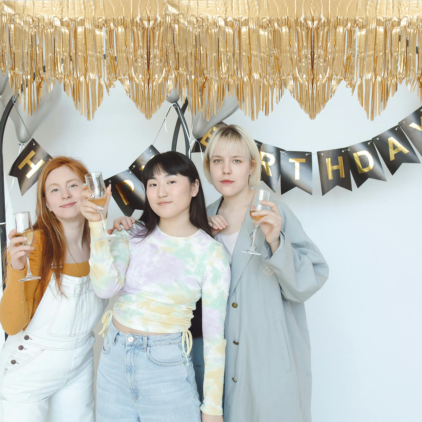 4Pcs Birthday Fringe Garland T - Tinsel Garland Decoration recensie en prijs